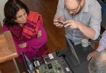 Intel CES展示新技術 Foveros 3D封裝新品亮眼