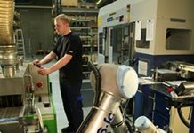 MOSFET/封裝設計/切換頻率最佳化 服務型機器人驅動再進步