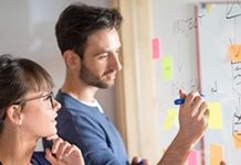 洞察《春江水暖》 掌握《鴨先知》