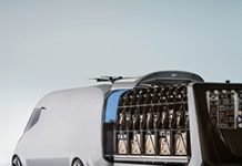 客製化/系統整合加持 無人搬運車迎跨界商機