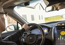 智慧風潮帶動車輛人機介面革新 語音/手勢/駕駛監控進駐